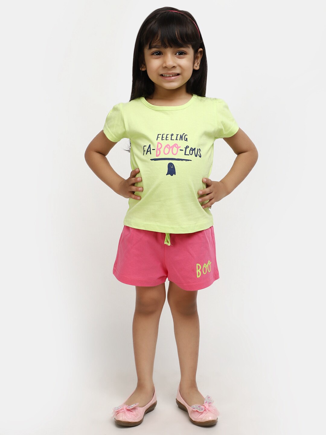 

V-Mart Girls Printed Pure Cotton T-shirt with Shorts, Green