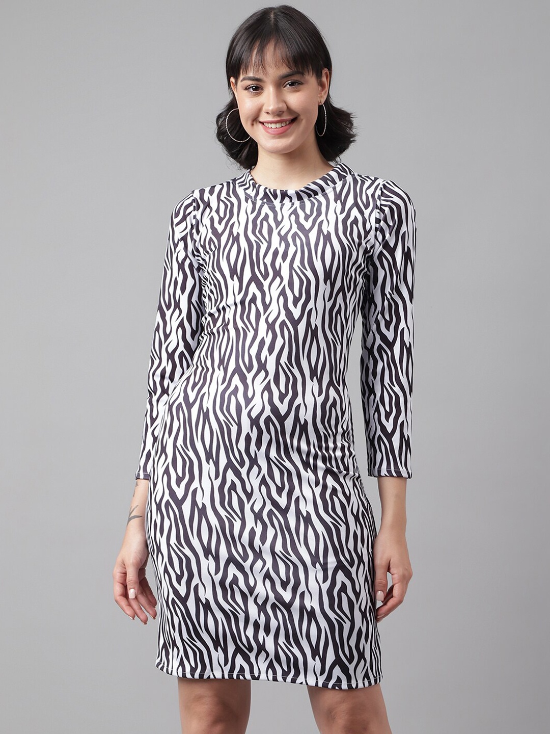 

DL Fashion Animal Printed Round Neck Sheath Dress, White