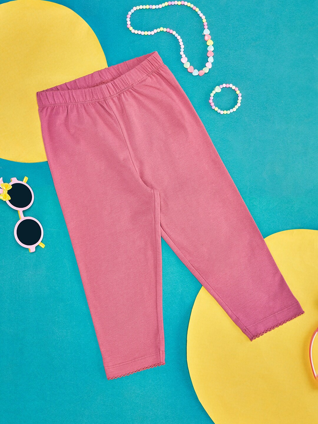 

Pantaloons Junior Girls Regular Fit Cotton Track Pants, Pink