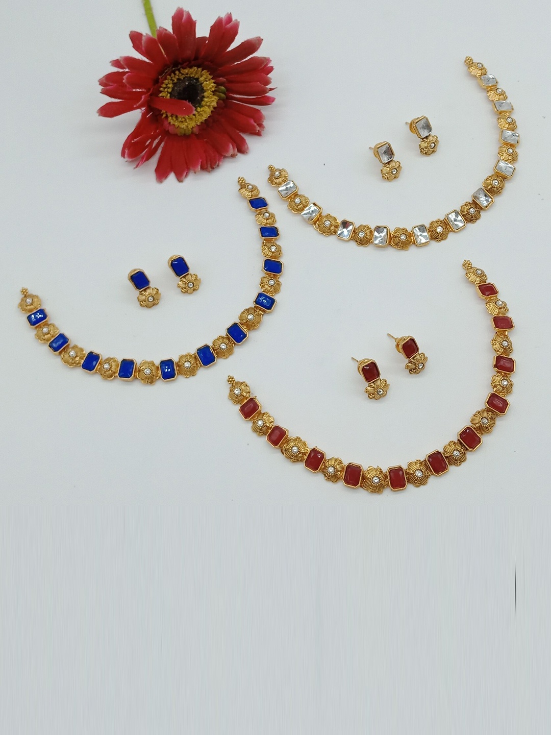 

AASHISH IMITATION Set Of 3 Gold-Plated Kundan Studded & Beaded Jewellery Sets