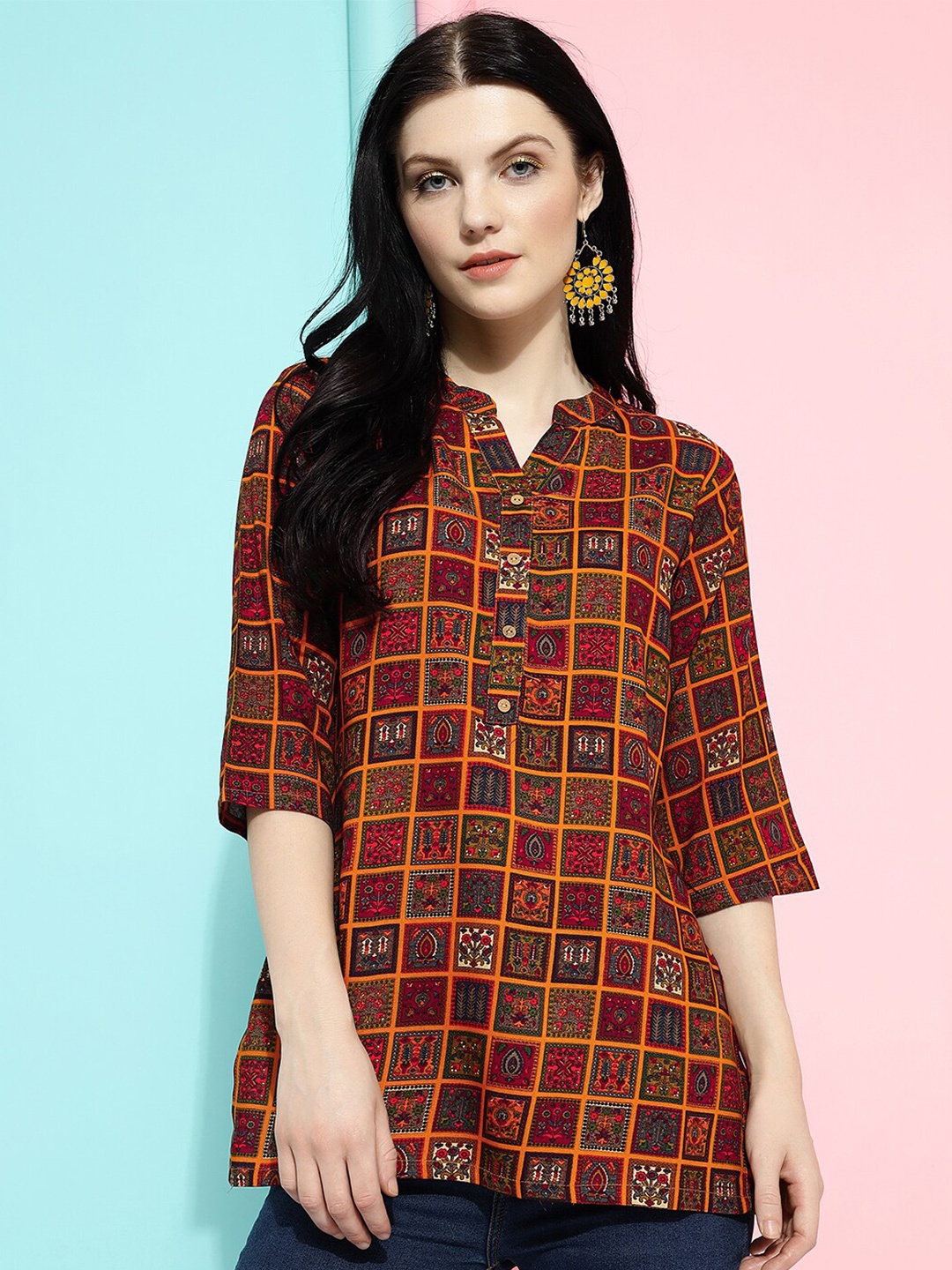 

J Turritopsis Ethnic Motifs Printed Mandarin Collar Kurti, Yellow