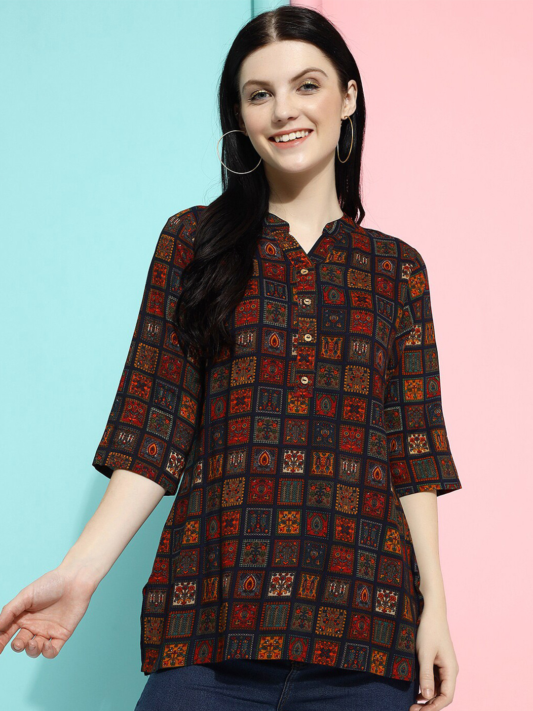 

J Turritopsis Ethnic Motifs Printed Mandarin Collar Kurti, Blue