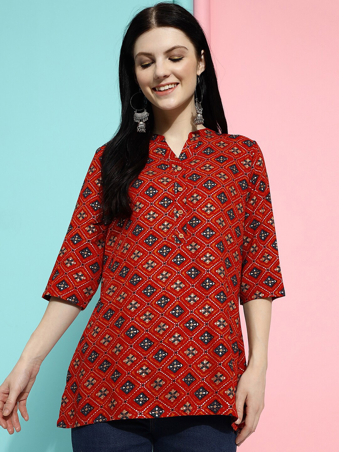 

J Turritopsis Ethnic Motifs Printed Mandarin Collar Kurti, Red