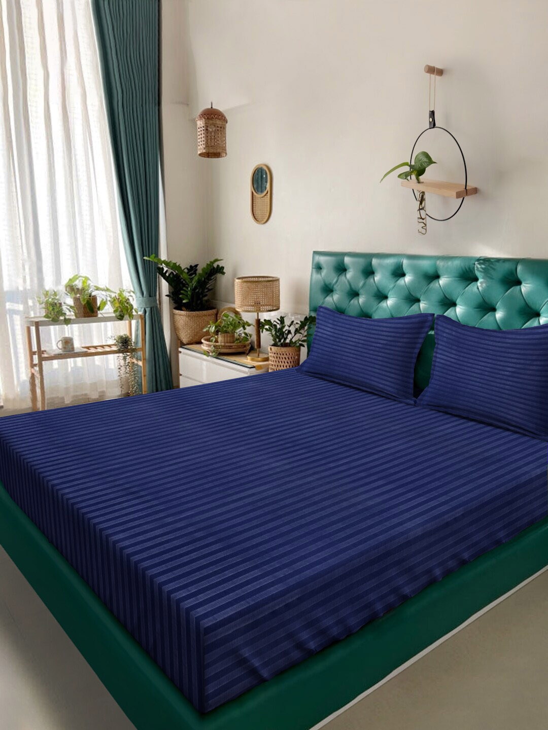 

Alina decor Blue Striped 210 TC Queen Bedsheet with 2 Pillow Covers
