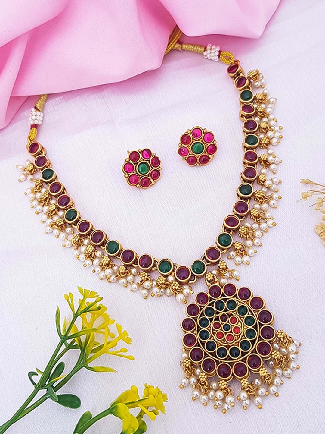 

GRIIHAM Gold-Plated Reversible Necklace Set, Red