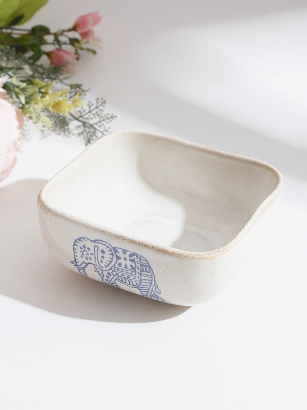 

Fabindia White & Blue Small Glazed Ceramic Serving Bowl