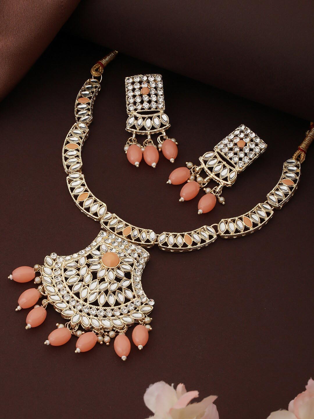 

Aadvik Designs Gold-Plated Kundan & CZ Studded & Beaded Jewellery Set