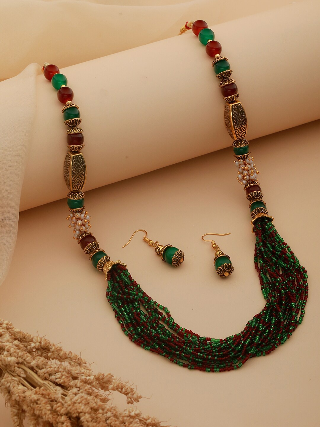 

Aadvik Designs Pearl Beaded Jewellery Set, Green