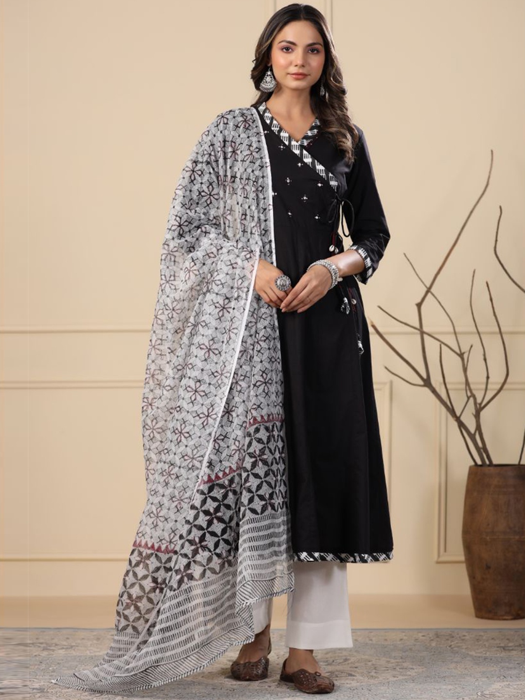 

Shuddhi Floral Embroidered Angrakha Pure Cotton A-Line Kurta with Trousers & Dupatta, Black