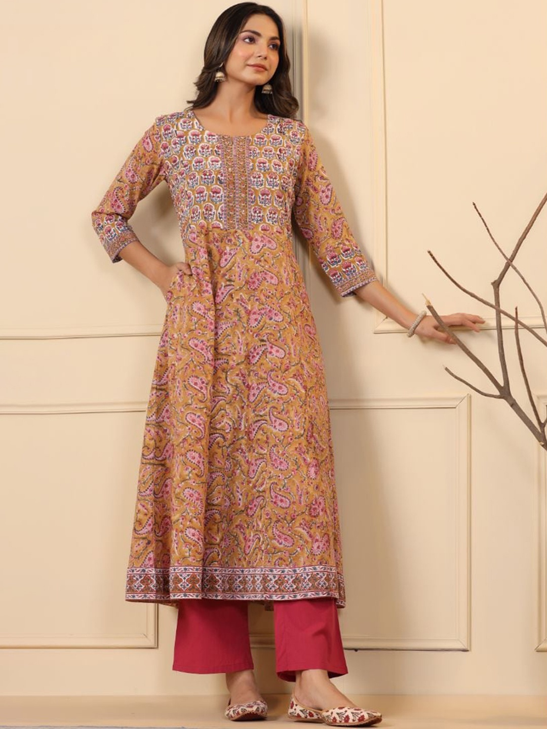 

Shuddhi Ethnic Motifs Printed A-line Kurta, Brown