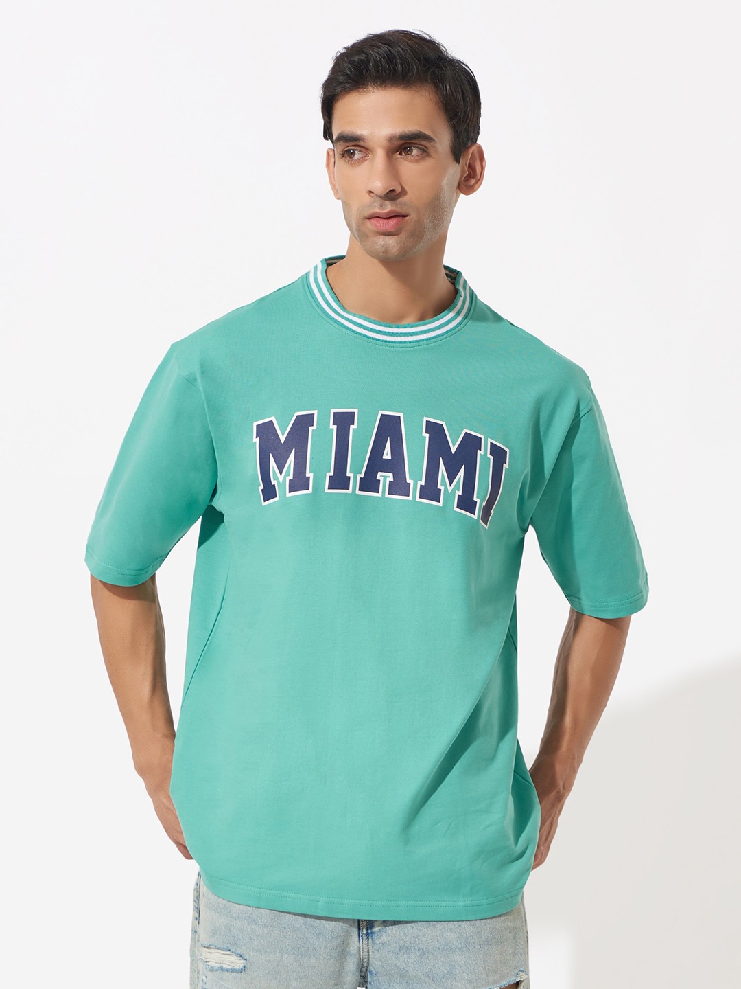 

Maniac Typography Printed Drop-Shoulder Cotton Oversized T-Shirt, Green