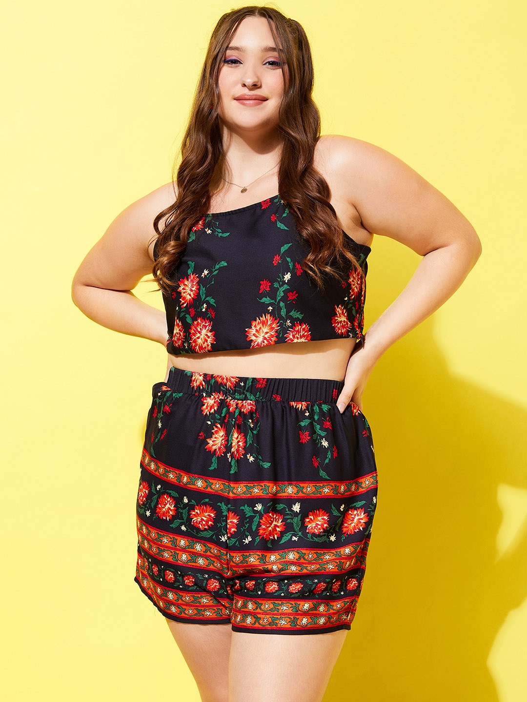 

Berrylush Curve Women Floral Printed Cami Crop Top and Shorts, Navy blue