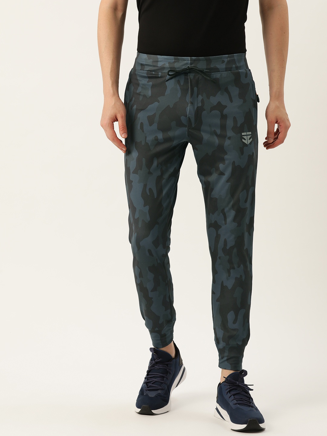 

Sports52 wear Men Camouflage Print Slim Fit Training Joggers, Beige
