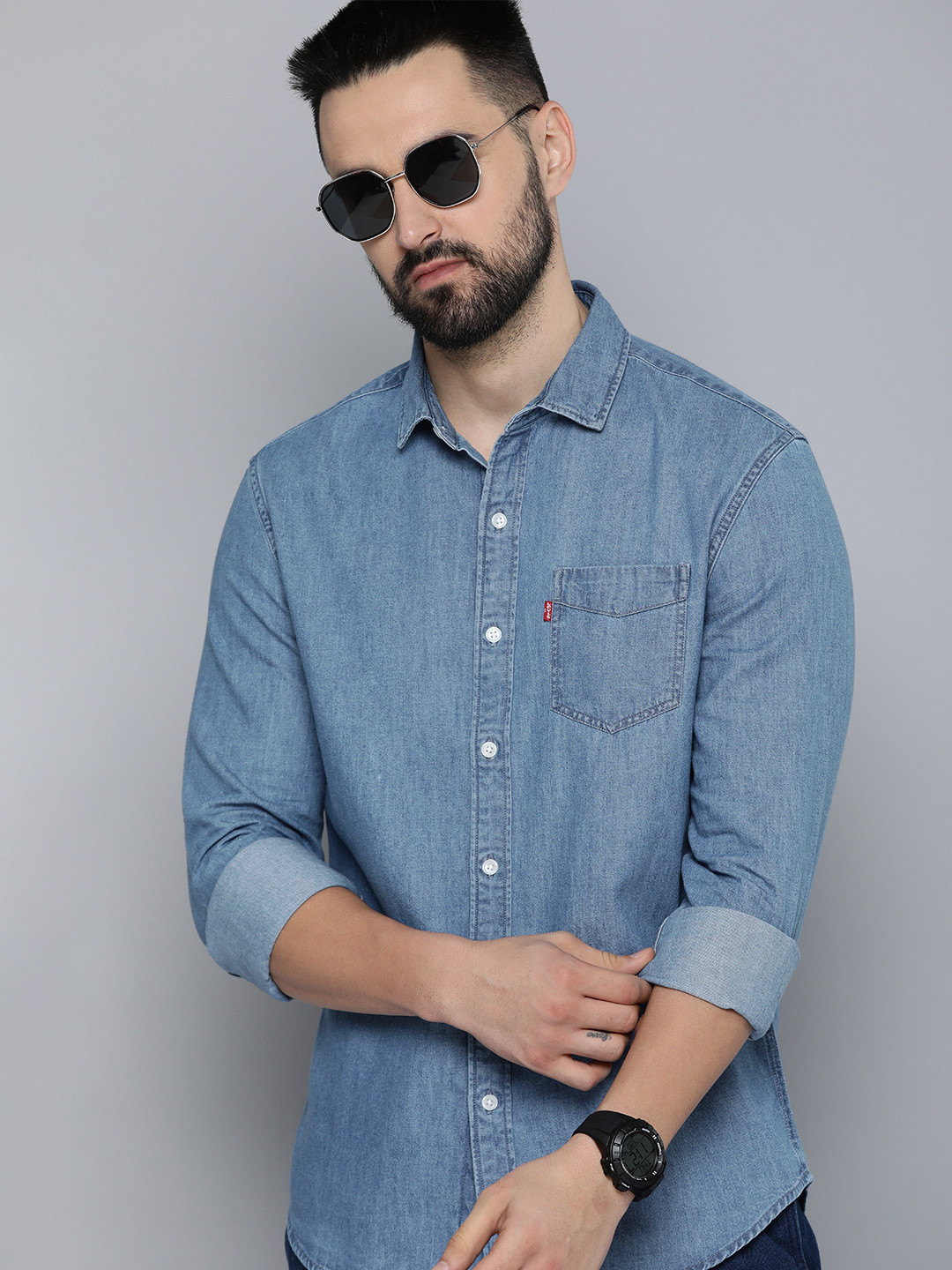 

Levis Pure Cotton Solid Slim Fit Casual Shirt, Blue
