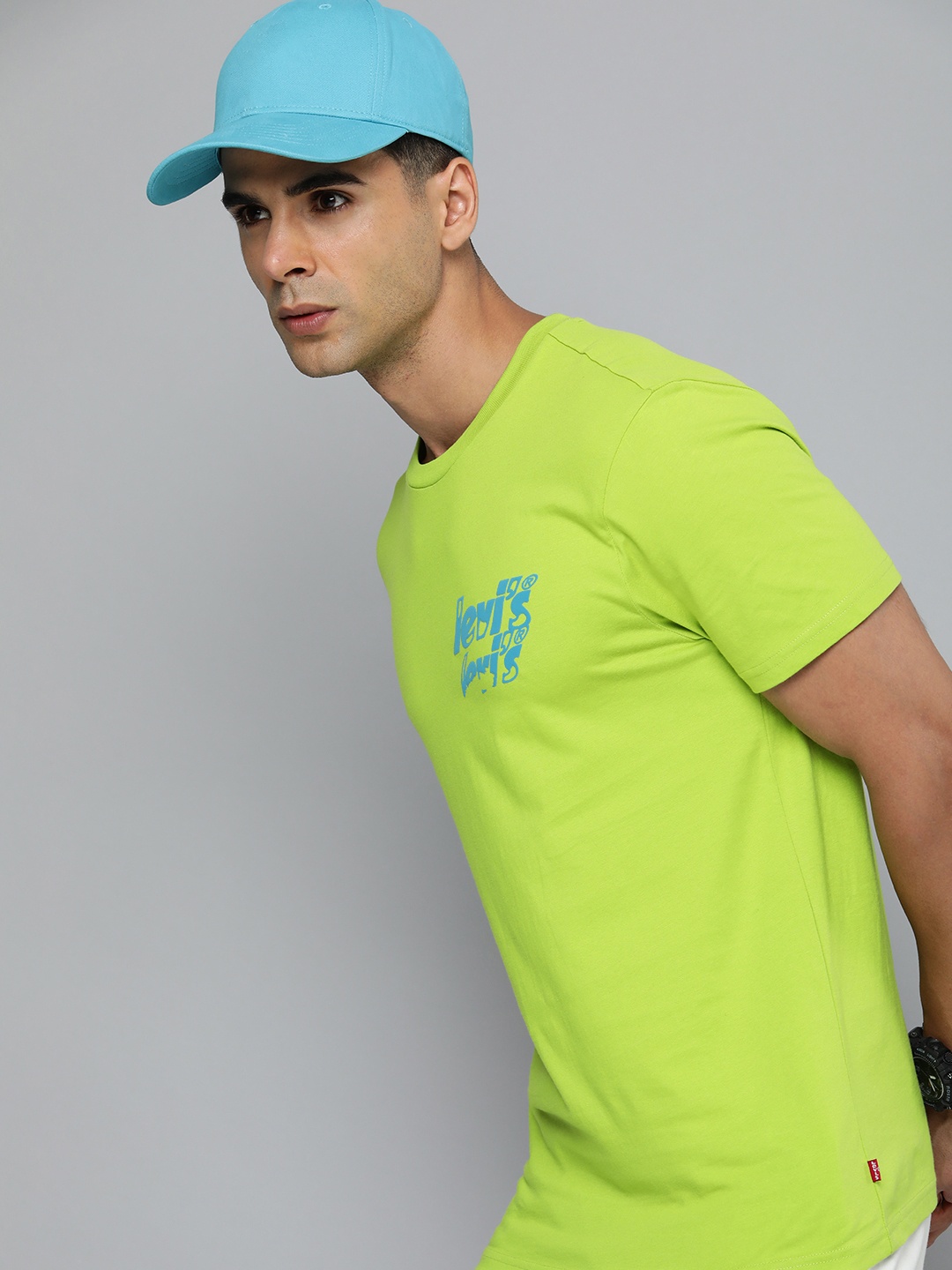 

Levis Pure Cotton Brand Logo Printed Casual T-shirt, Green