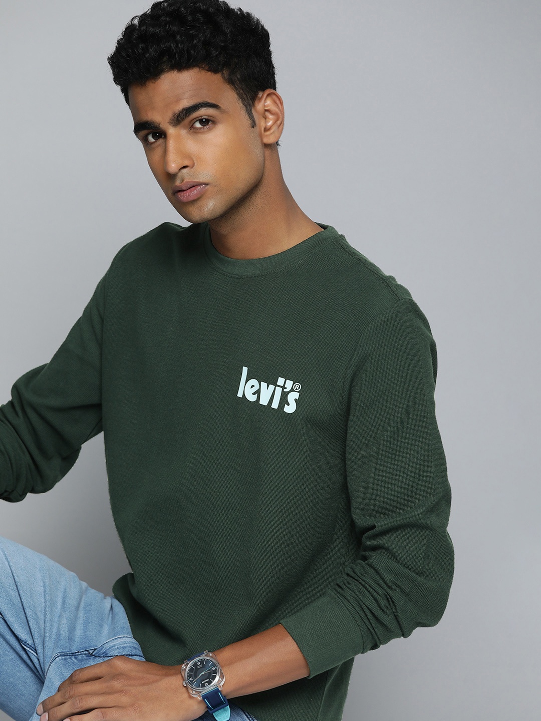 

Levis Pure Cotton Solid Casual T-shirt, Green