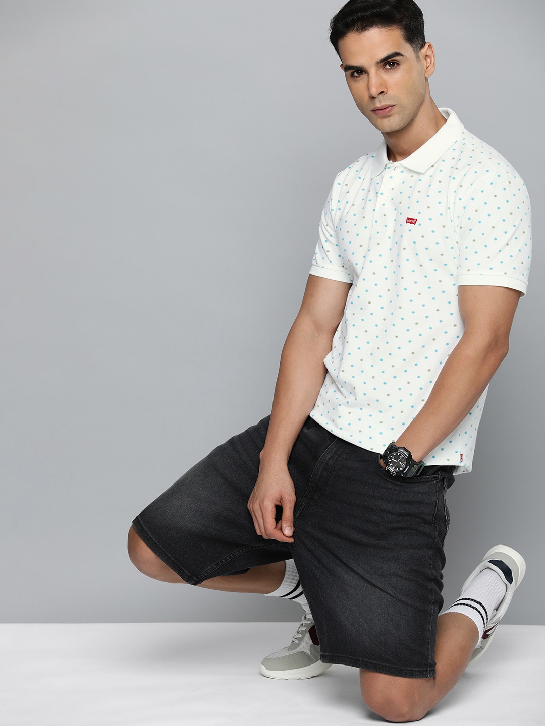 

Levis Geometric Printed Polo T-shirt, White
