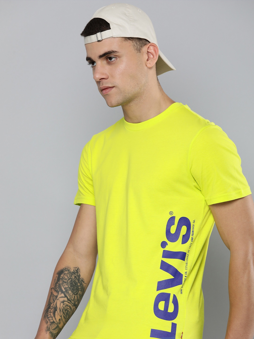 

Levis Brand Logo Printed Pure Cotton T-shirt, Fluorescent green