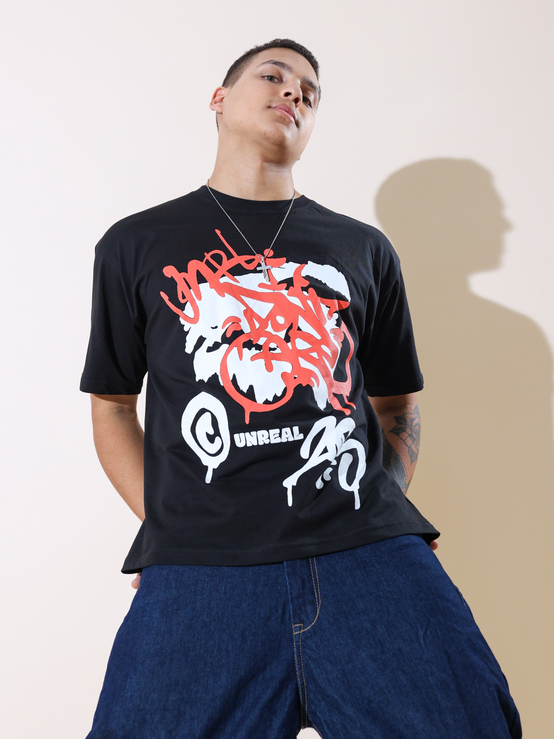 

UNRL Graphic Printed Drop-Shoulder Sleeves Cotton Boxy T-shirt, Black
