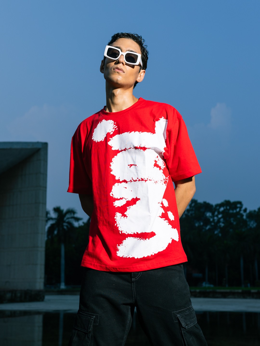 

UNRL Graphic Printed Drop-Shoulder Sleeves Cotton Boxy T-shirt, Red
