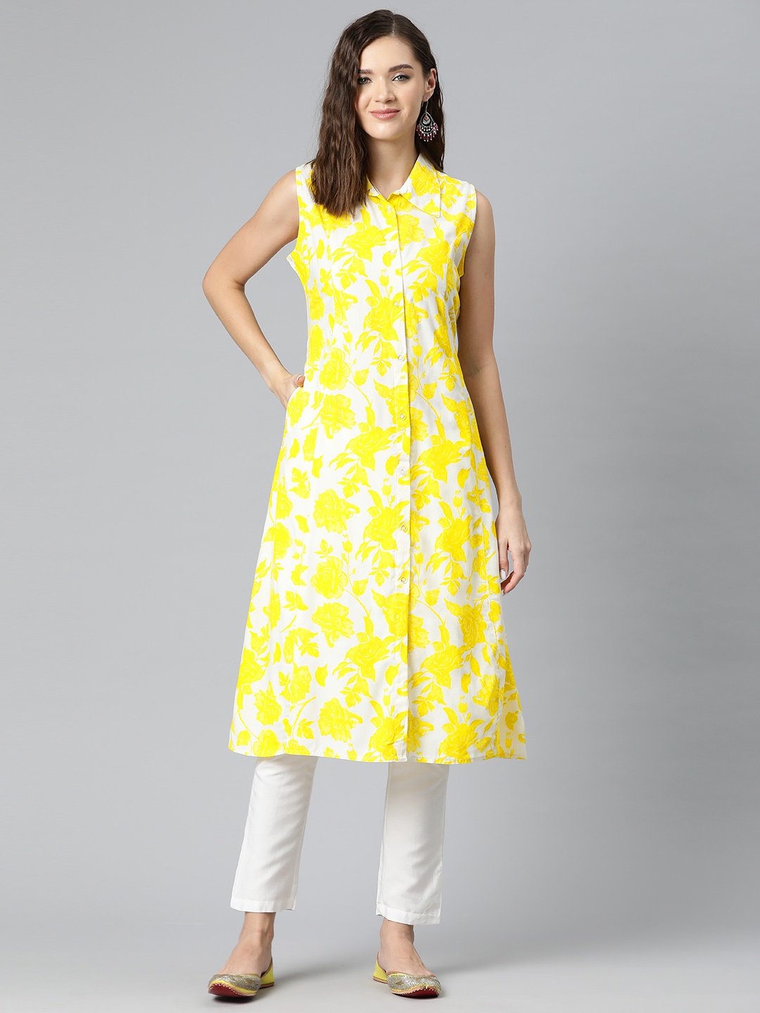 

Kastiel Floral Printed A-Line Kurta with Belted Detail, White