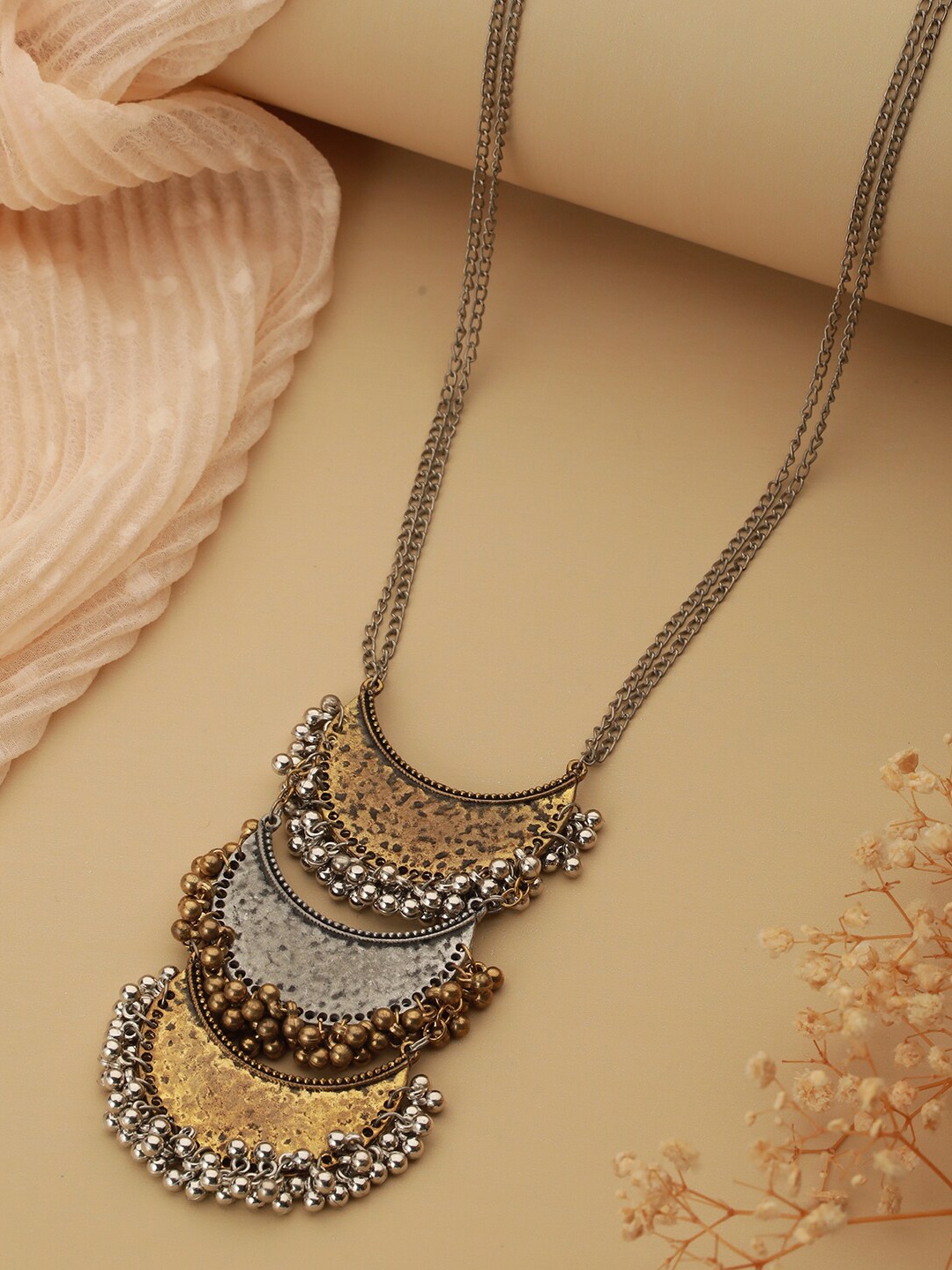 

Priyaasi Silver-Plated Oxidised Necklace