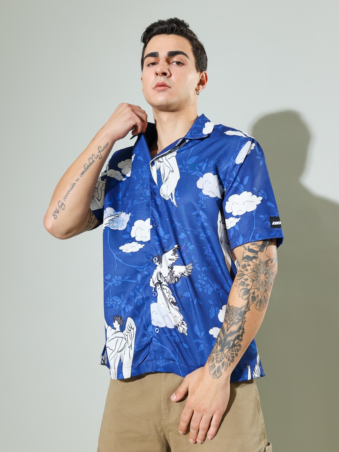 

UNRL Boxy Graphic Printed Casual Shirt, Blue