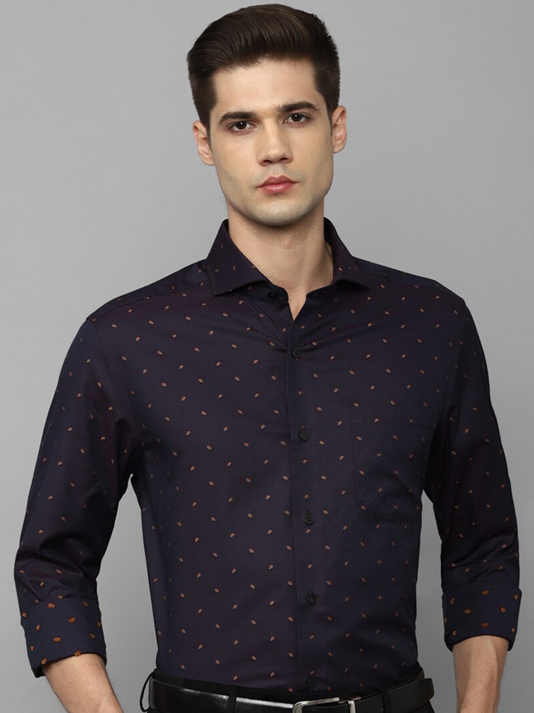 

Louis Philippe Gods & Kings Micro Ditsy Printed Slim Fit Giza Cotton Formal Shirt, Navy blue