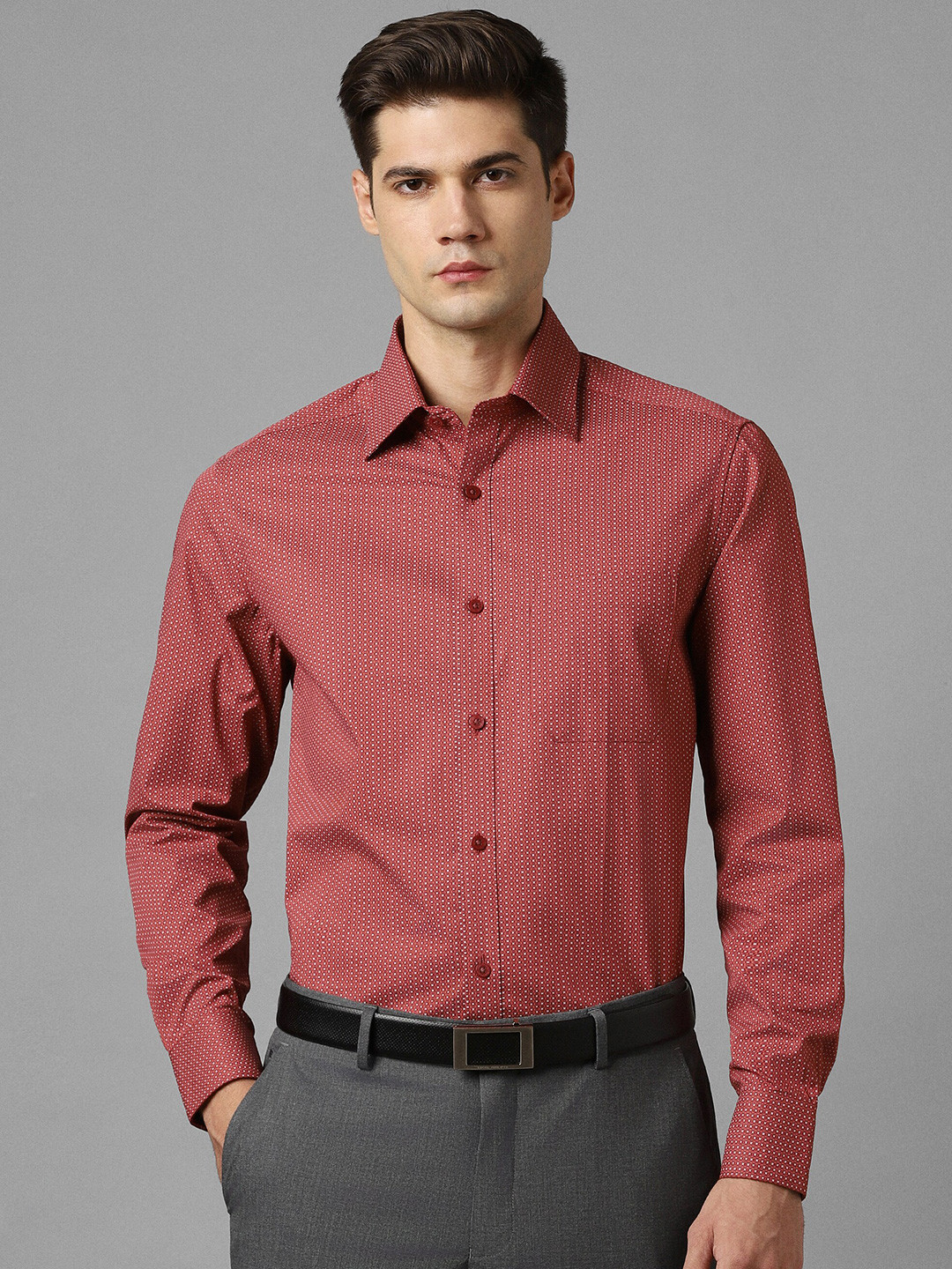 

Louis Philippe Slim Fit Micro Ditsy Printed Pure Cotton Formal Shirt, Red
