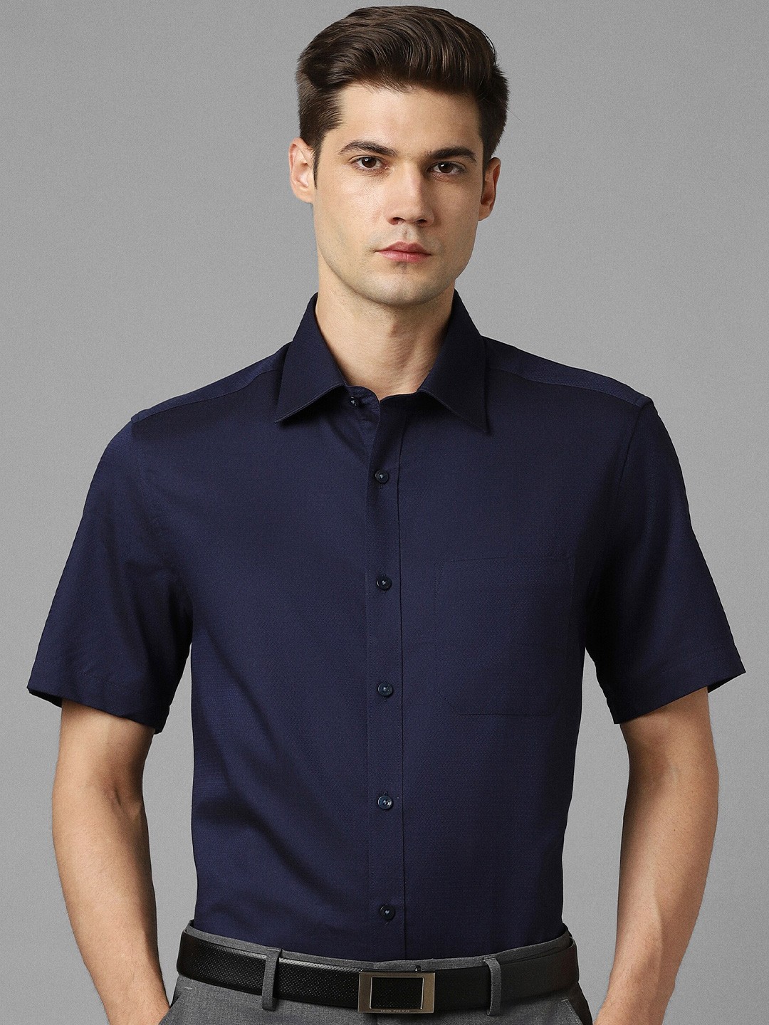 

Louis Philippe Textured Half Sleeve Slim Fit Pure Cotton Formal Shirt, Navy blue