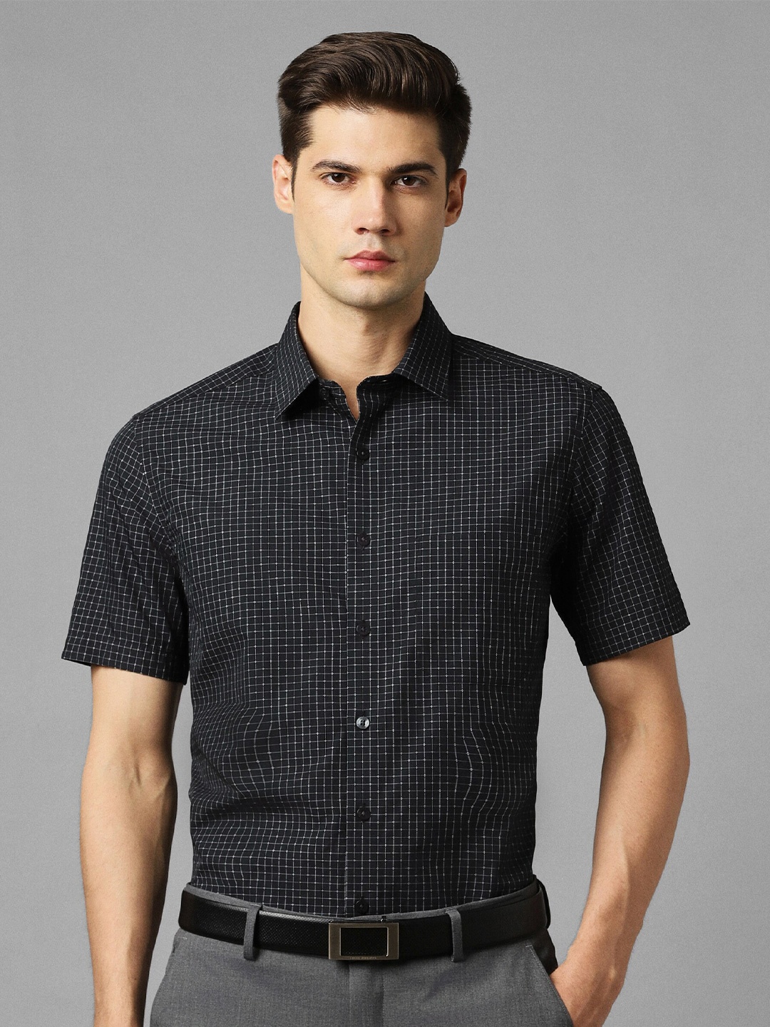 

Louis Philippe Spread Collar Short Sleeves Slim Fit Checked Formal Pure Cotton Shirt, Black