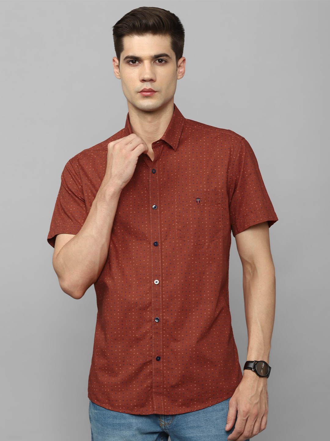 

Louis Philippe Sport Micro Ditsy Printed Pure Cotton Slim Fit Casual Shirt, Brown