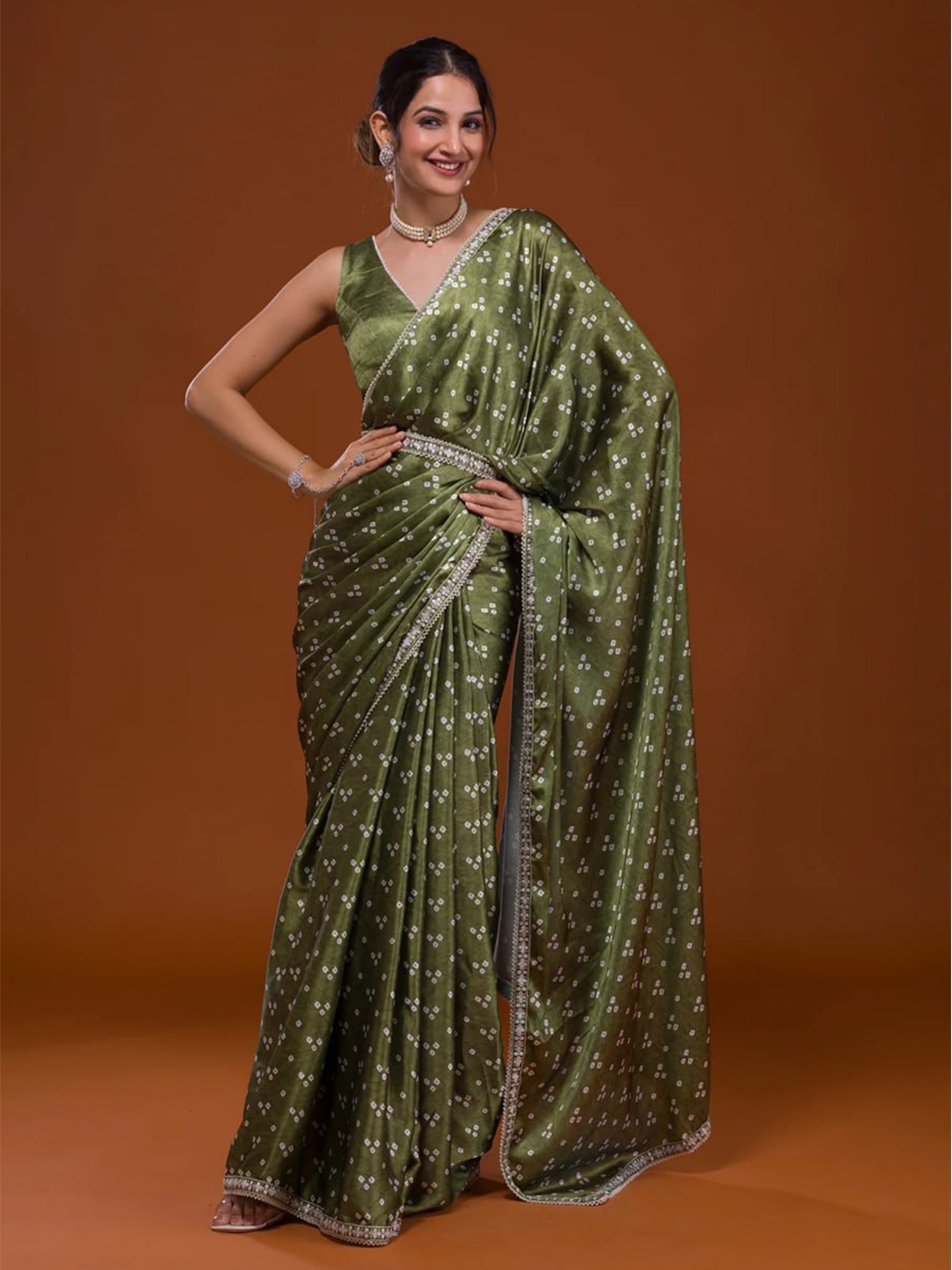 

Nityanta Fab Bandhani Printed Satin Ikat Saree, Olive