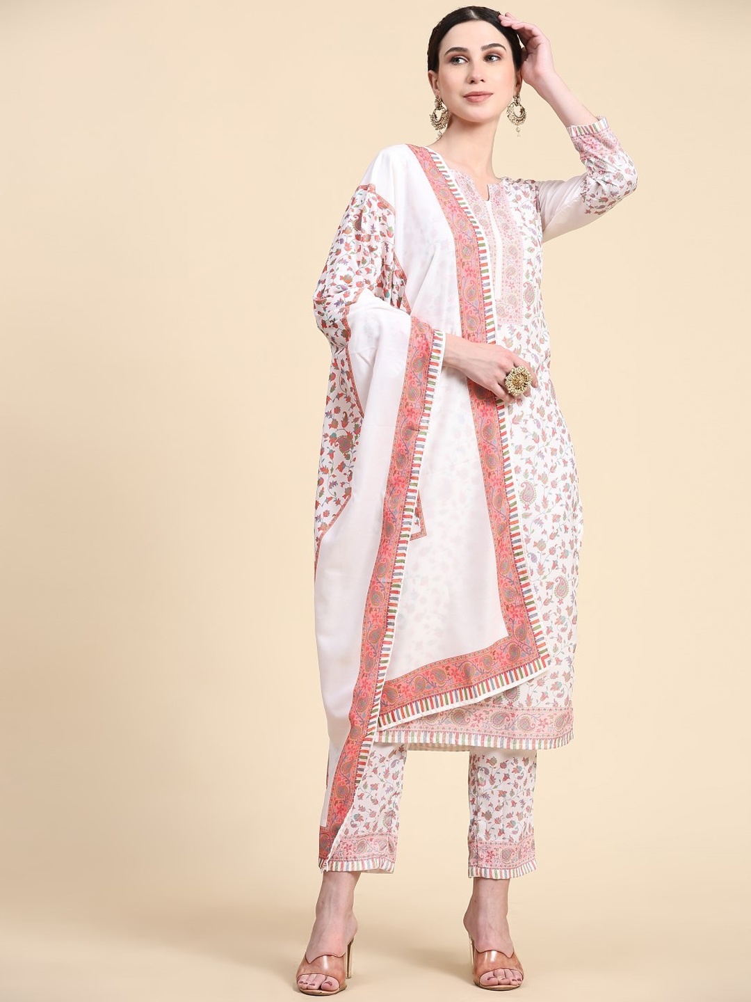 

VISHNU WEAVES Ethnic Motifs Printed Kurta With Trousers & Dupatta, White