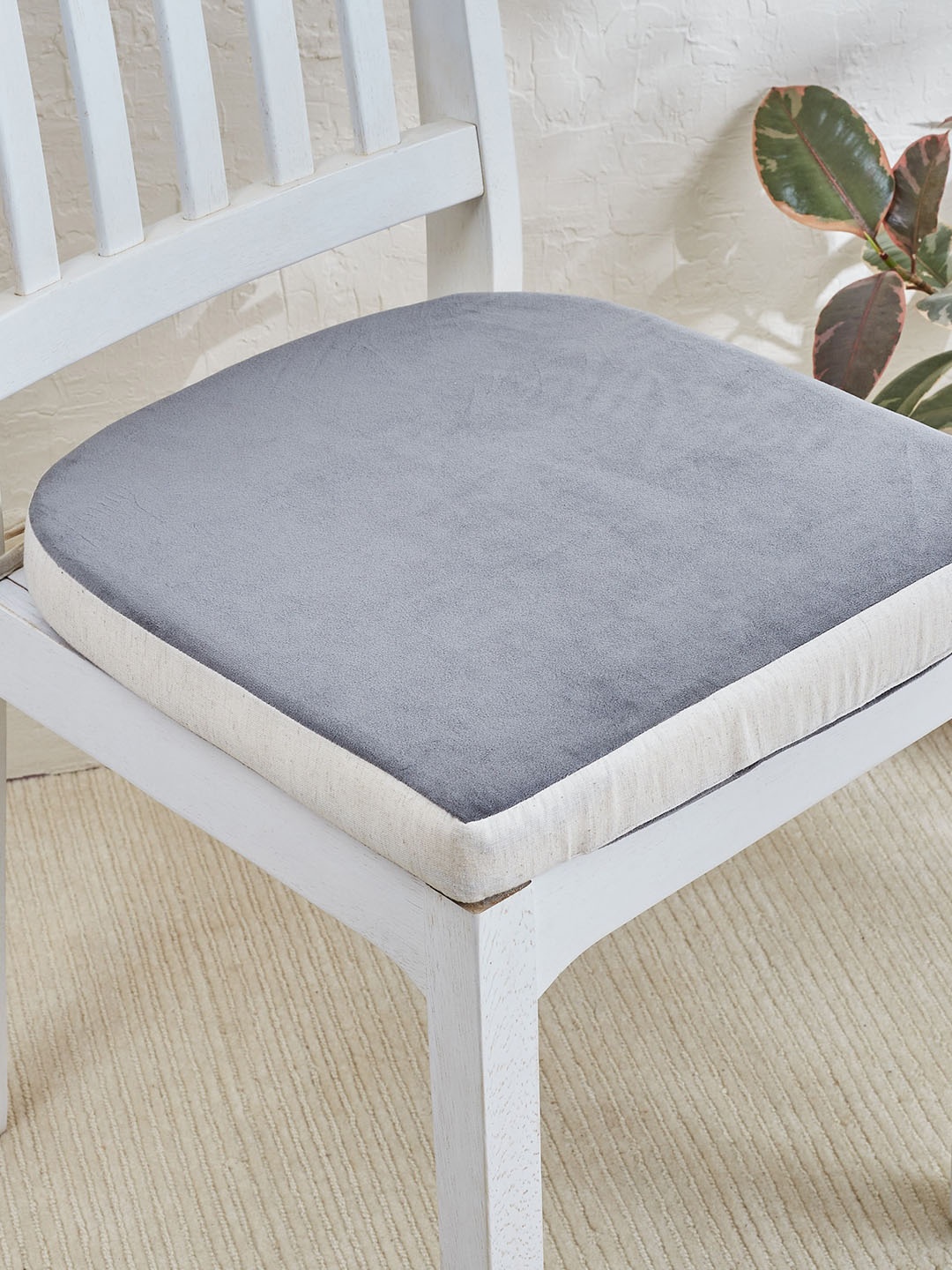 

Home Centre Grey Harbour Foam Filled Chair Pad