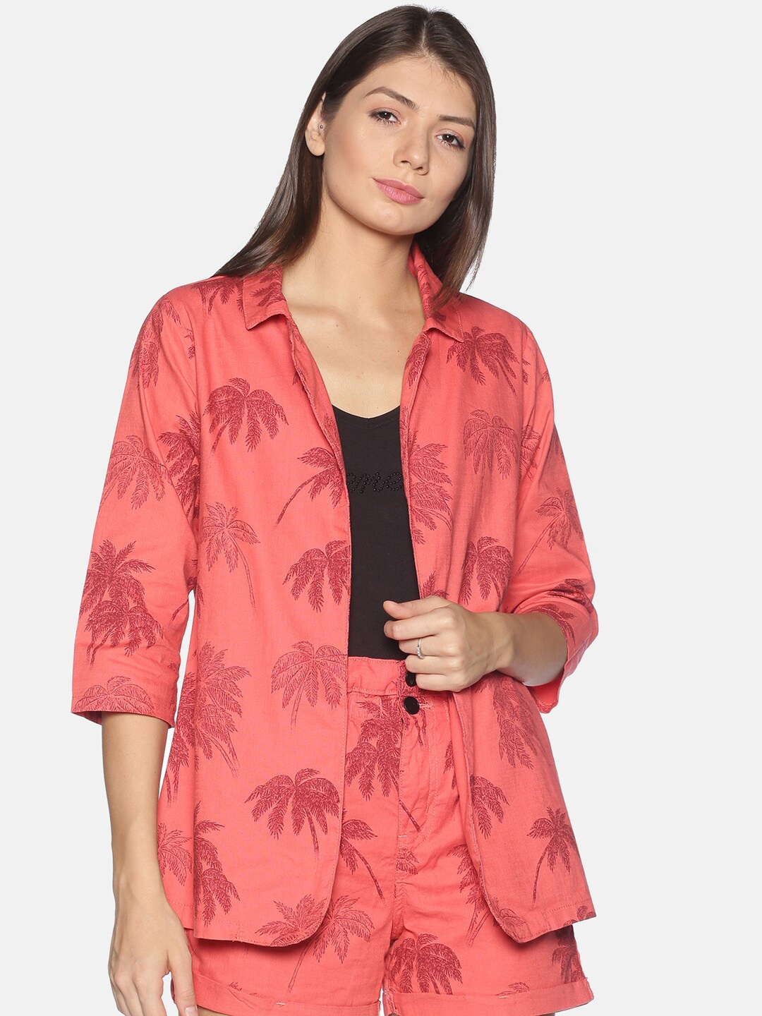 

KULTPRIT Tropical Printed Cotton Shrug, Pink
