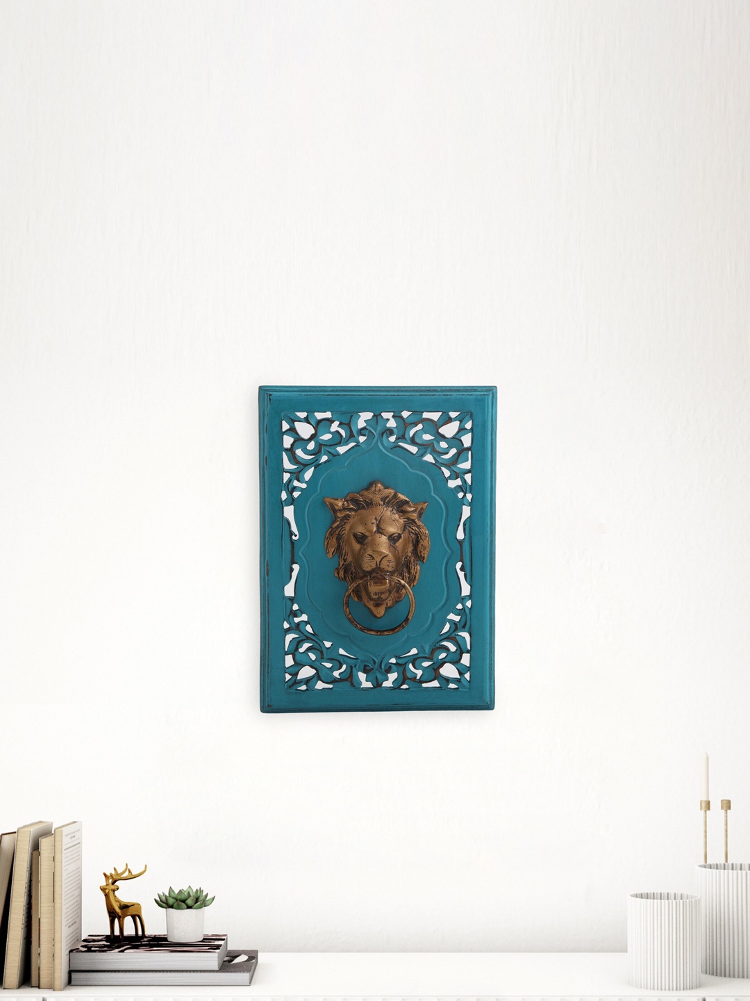 

Home Centre Blue Wall Accent with Door Knock