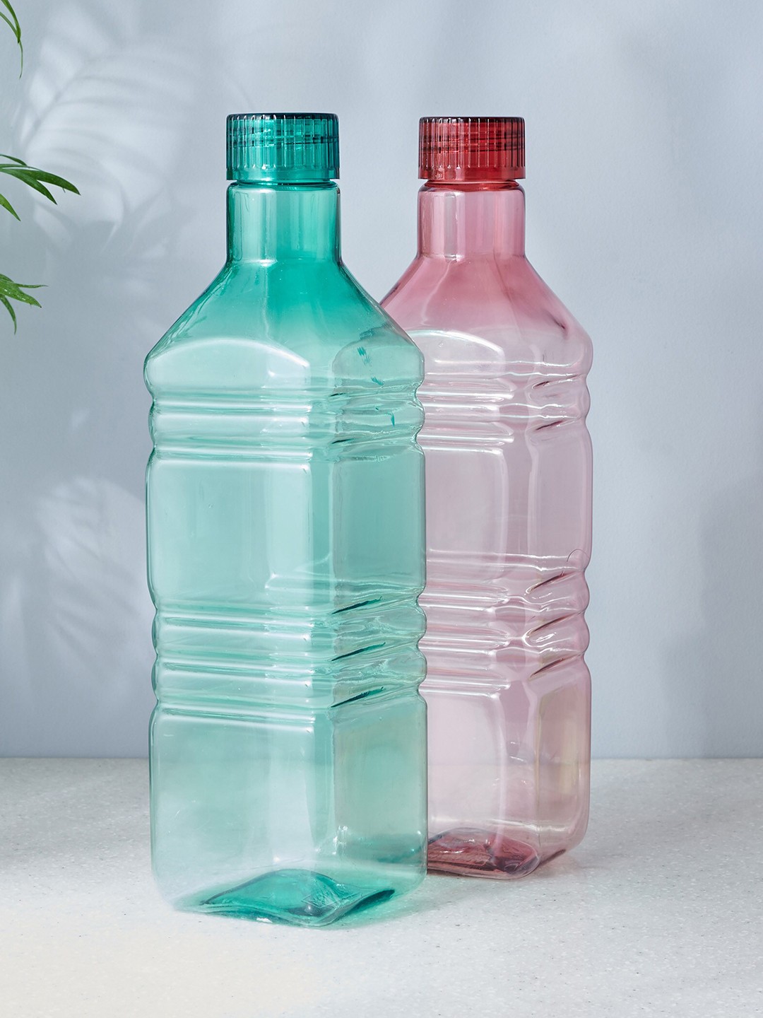 

Home Centre Fiesta Food Grade Teal Water Bottle 1L