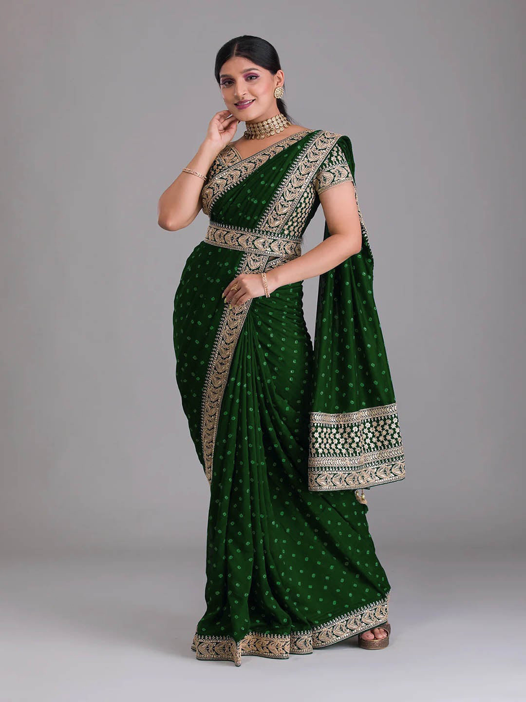 

SHUBHVASTRA Bandhani Embroidered Poly Chiffon Saree, Green