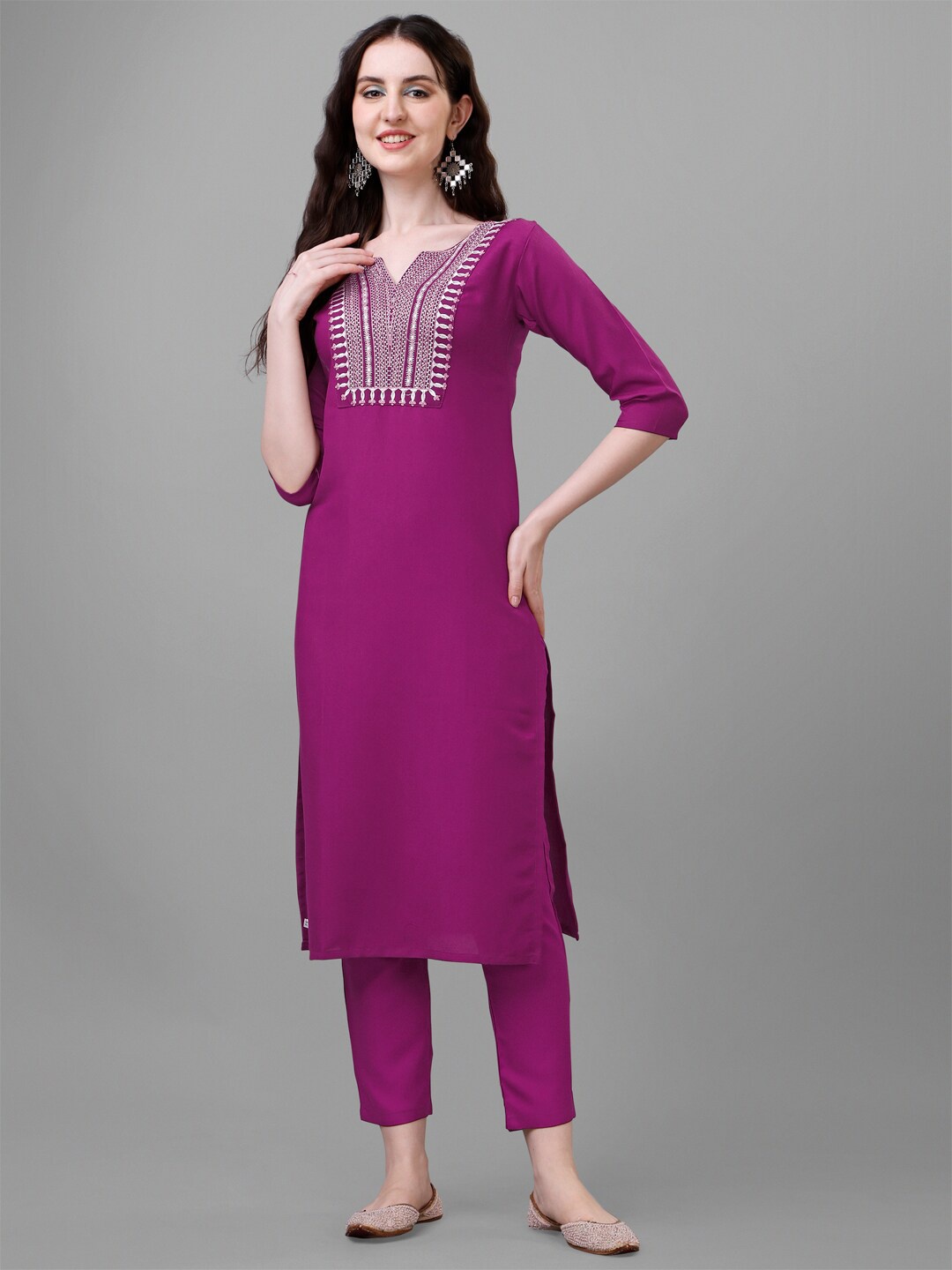

Femvy Ethnic Motifs Yoke Design Sequined Thread Work Kurta, Burgundy