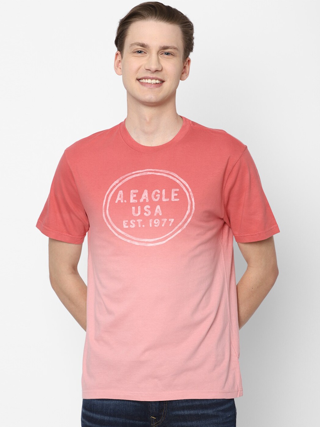 

AMERICAN EAGLE OUTFITTERS Men Typography Printed Ombre Pure Cotton T-shirt, Pink