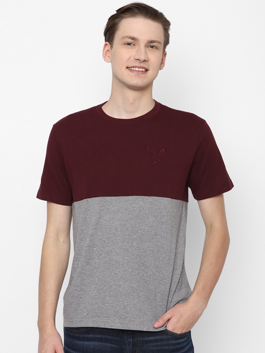 

AMERICAN EAGLE OUTFITTERS Colourblocked Pure Cotton T-shirt, Burgundy