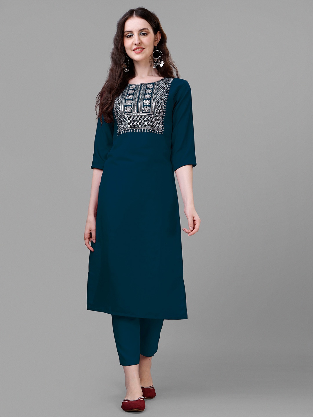 

Femvy Ethnic Motifs Yoke Design Sequined Thread Work Kurta, Navy blue