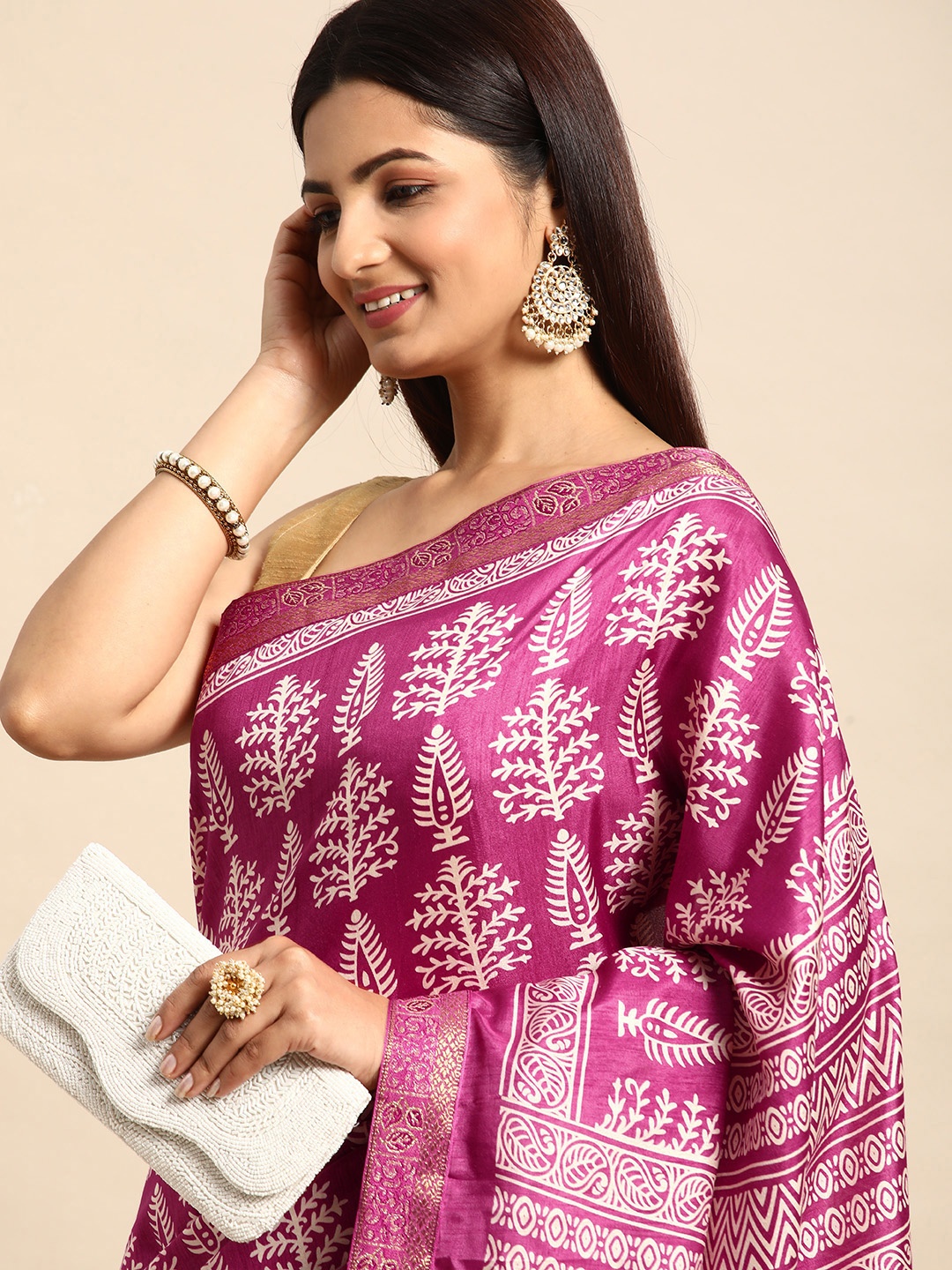 

HERE&NOW Ethnic Motifs Printed Saree, Purple