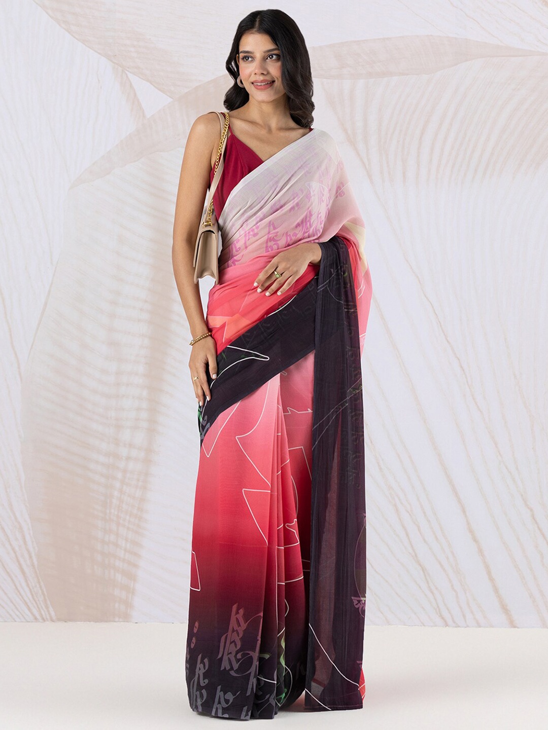 

navyasa by liva Abstract Printed Saree, Pink