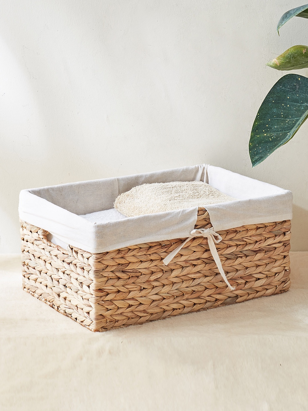 

Home Centre Brown Regan Juvale Seagrass and Iron Storage Box with Lid