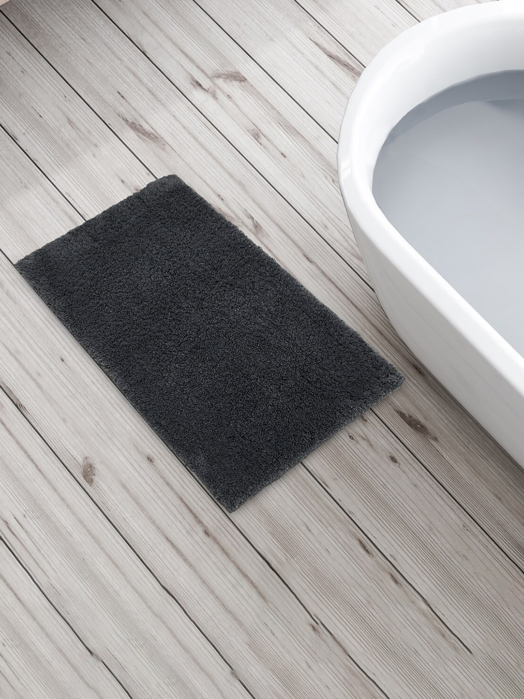 

Home Centre Grey Solid Colour Refresh Essence Anti-Slip Bath Rugs