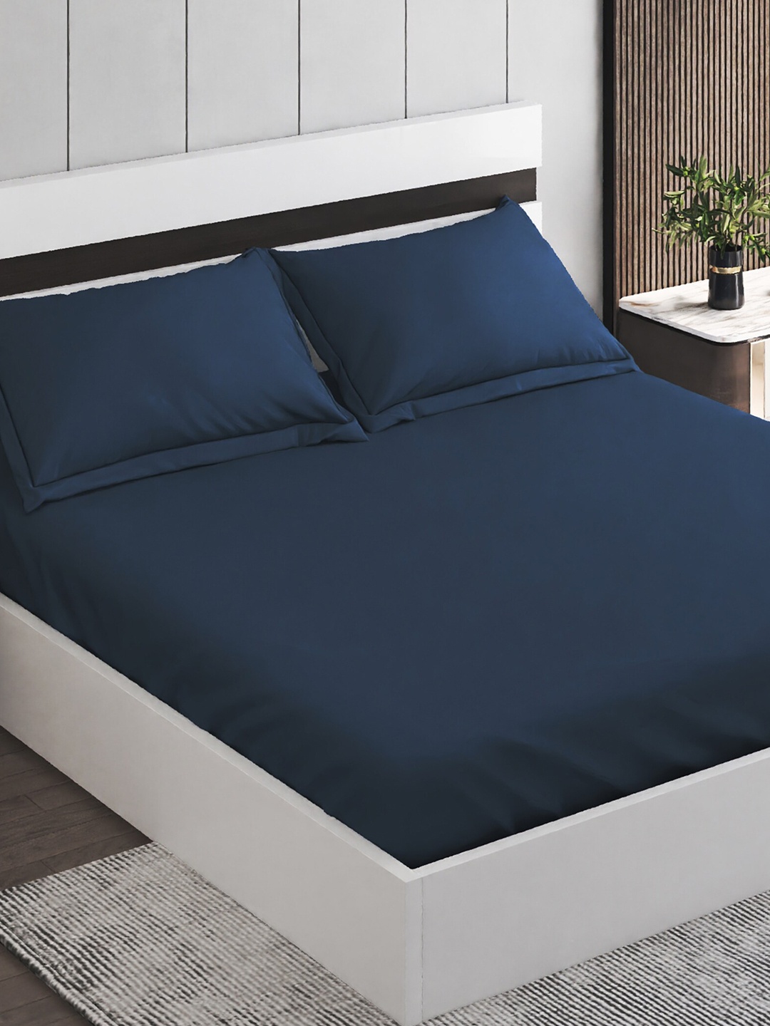 

Home Centre Sapphire Blue 150 TC Cotton Fitted King Bedsheet With 2 Pillow Covers