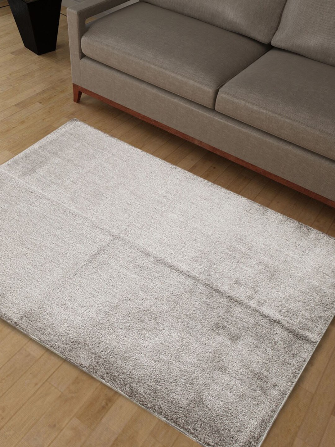 

Home Centre Fiesta Grey Woven Carpet