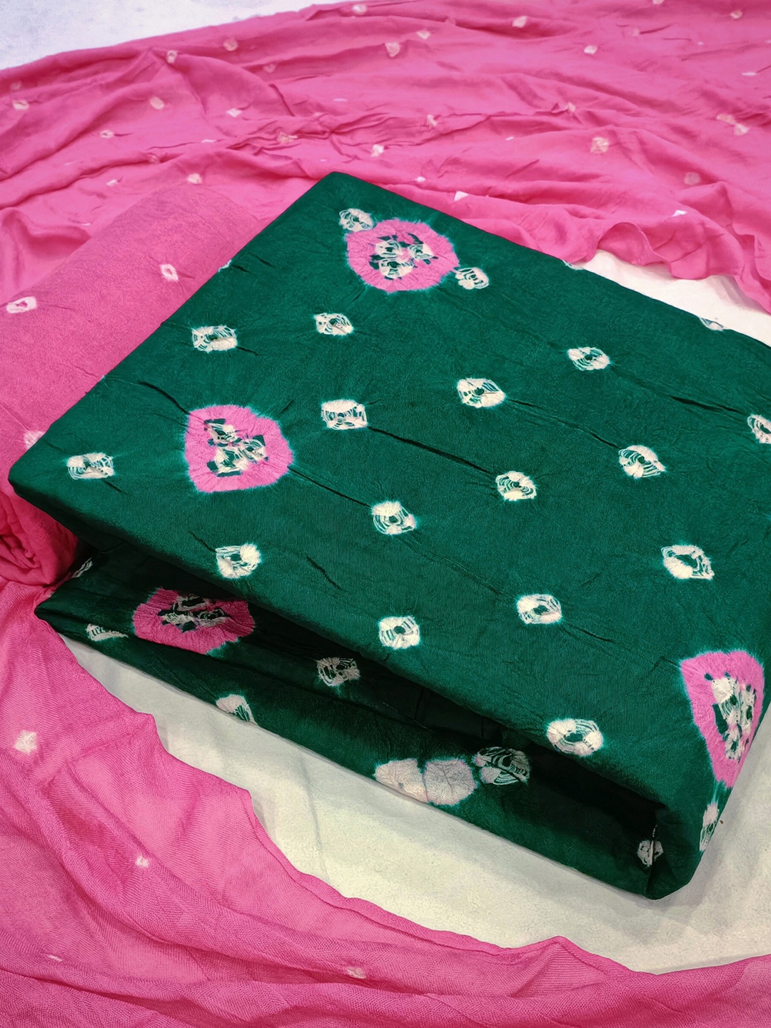 

KALINI Bandhani Printed Unstitched Dress Material, Green
